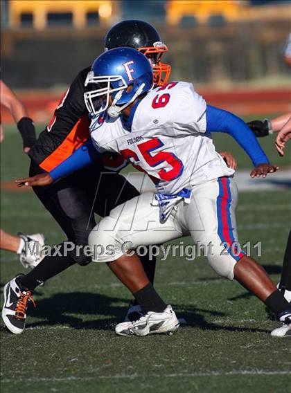 Thumbnail 2 in Folsom @ Roseville photogallery.