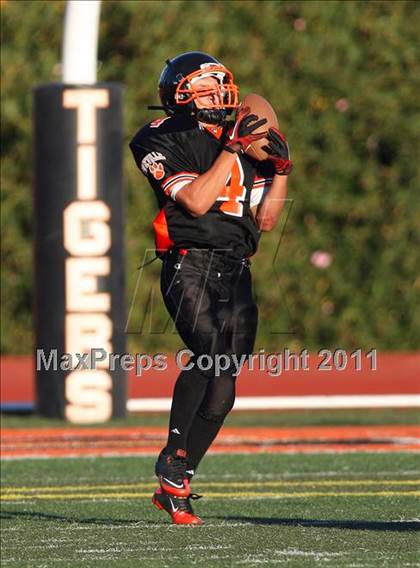 Thumbnail 1 in Folsom @ Roseville photogallery.