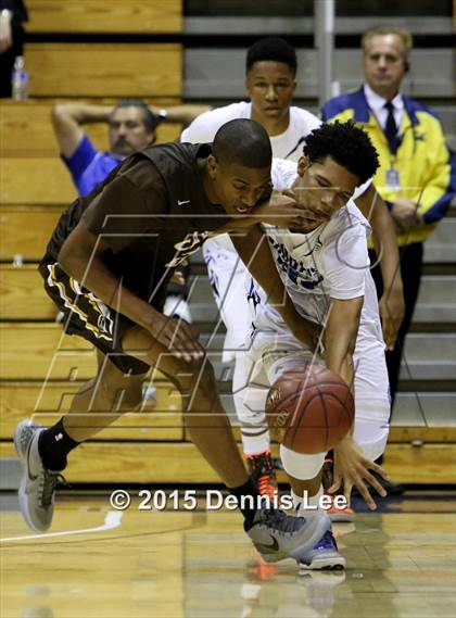 Thumbnail 2 in Crespi vs. Capital Christian (CIF State D4 Final) photogallery.