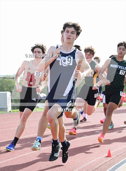 Thumbnail 2 in New Jersey Athletic Conference Meet photogallery.
