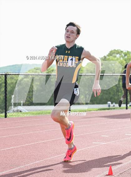 Thumbnail 3 in New Jersey Athletic Conference Meet photogallery.