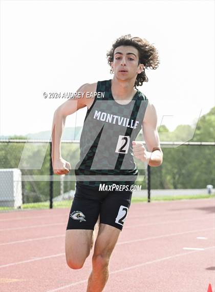 Thumbnail 3 in New Jersey Athletic Conference Meet photogallery.
