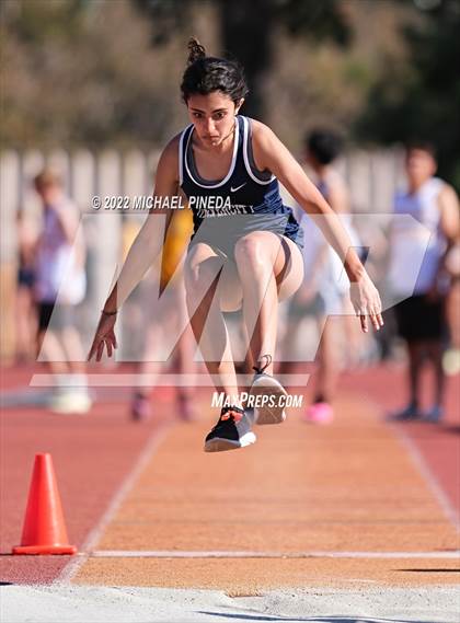 Thumbnail 2 in University @ Laguna Hills  photogallery.