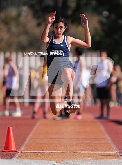 Thumbnail 1 in University @ Laguna Hills  photogallery.