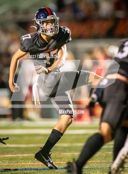Thumbnail 1 in El Modena @ Yorba Linda photogallery.