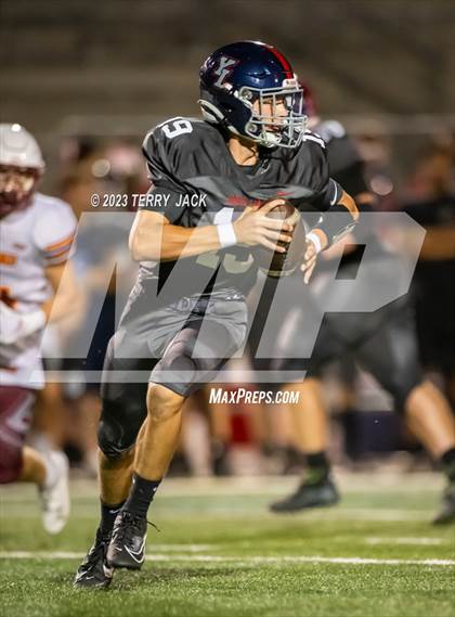 Thumbnail 3 in El Modena @ Yorba Linda photogallery.