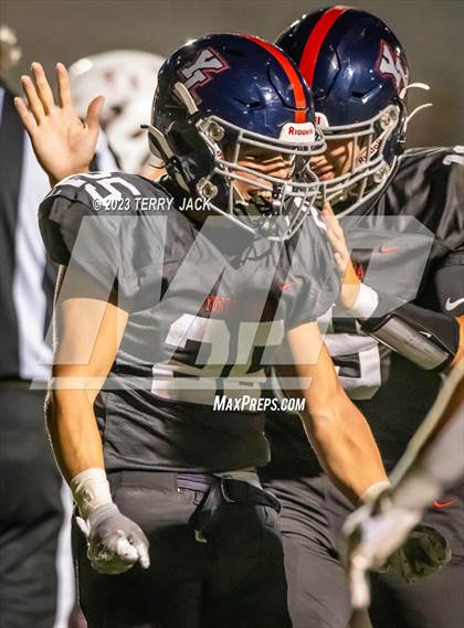 Thumbnail 3 in El Modena @ Yorba Linda photogallery.