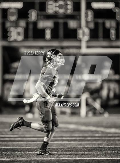 Thumbnail 1 in El Modena @ Yorba Linda photogallery.