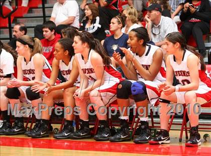 Thumbnail 2 in Bishop Montgomery vs. Harvard-Westlake (CIF SoCal D4 Final) photogallery.