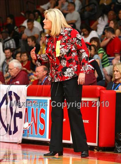 Thumbnail 3 in Bishop Montgomery vs. Harvard-Westlake (CIF SoCal D4 Final) photogallery.