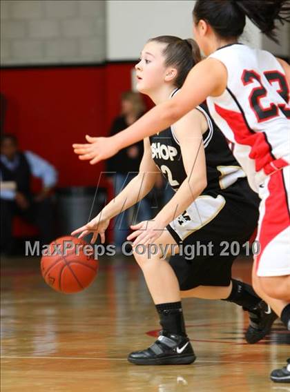 Thumbnail 1 in Bishop Montgomery vs. Harvard-Westlake (CIF SoCal D4 Final) photogallery.