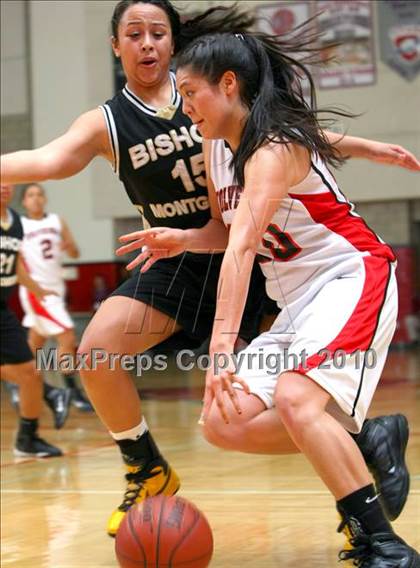 Thumbnail 3 in Bishop Montgomery vs. Harvard-Westlake (CIF SoCal D4 Final) photogallery.