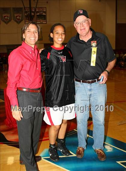 Thumbnail 2 in Bishop Montgomery vs. Harvard-Westlake (CIF SoCal D4 Final) photogallery.