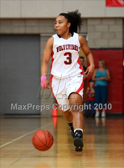 Thumbnail 3 in Bishop Montgomery vs. Harvard-Westlake (CIF SoCal D4 Final) photogallery.