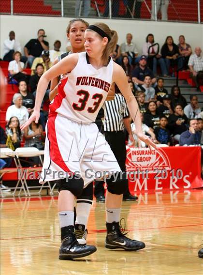 Thumbnail 2 in Bishop Montgomery vs. Harvard-Westlake (CIF SoCal D4 Final) photogallery.