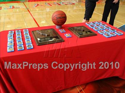 Thumbnail 3 in Bishop Montgomery vs. Harvard-Westlake (CIF SoCal D4 Final) photogallery.