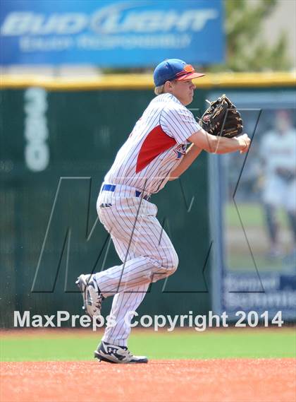Thumbnail 3 in Damonte vs. Reno (NIAA D1 North Final) photogallery.