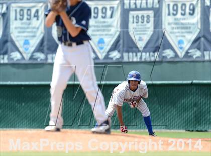 Thumbnail 2 in Damonte vs. Reno (NIAA D1 North Final) photogallery.