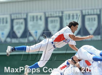 Thumbnail 2 in Damonte vs. Reno (NIAA D1 North Final) photogallery.