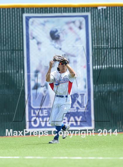 Thumbnail 2 in Damonte vs. Reno (NIAA D1 North Final) photogallery.