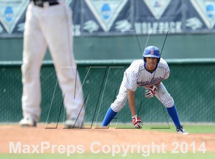 Thumbnail 3 in Damonte vs. Reno (NIAA D1 North Final) photogallery.