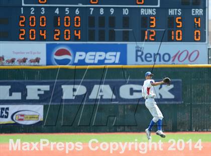 Thumbnail 3 in Damonte vs. Reno (NIAA D1 North Final) photogallery.