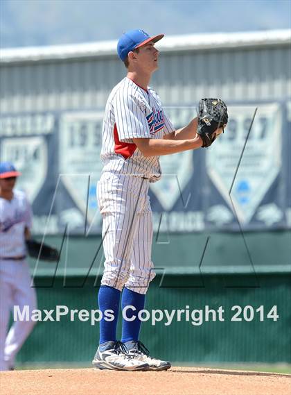 Thumbnail 2 in Damonte vs. Reno (NIAA D1 North Final) photogallery.