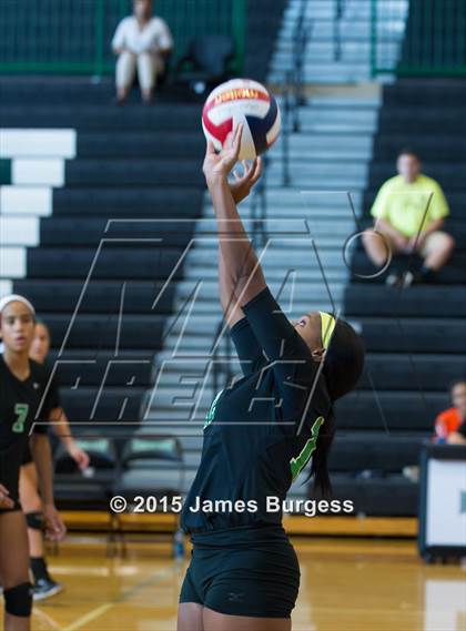 Thumbnail 1 in East Hamilton vs Cleveland photogallery.