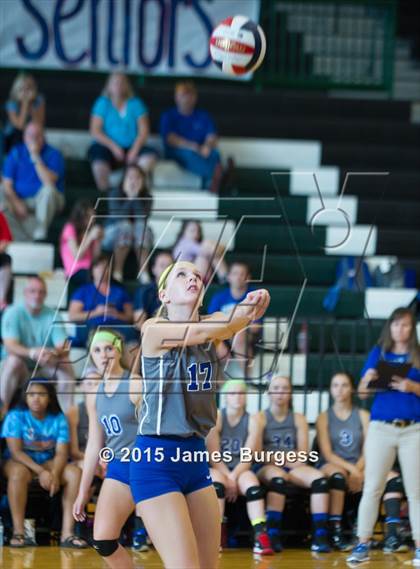 Thumbnail 1 in East Hamilton vs Cleveland photogallery.