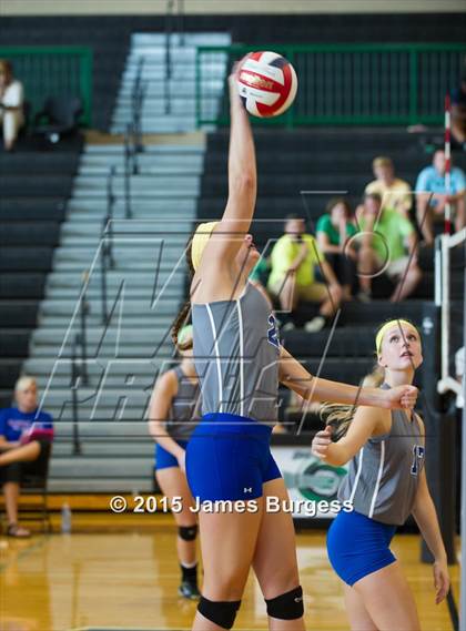 Thumbnail 1 in East Hamilton vs Cleveland photogallery.