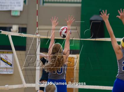Thumbnail 3 in East Hamilton vs Cleveland photogallery.