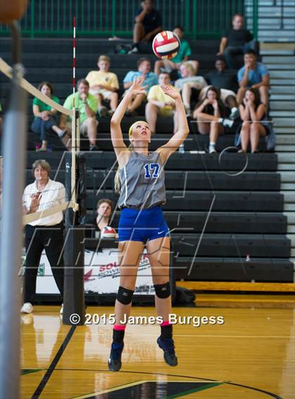 Thumbnail 3 in East Hamilton vs Cleveland photogallery.