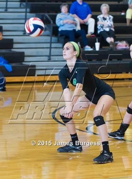Thumbnail 1 in East Hamilton vs Cleveland photogallery.