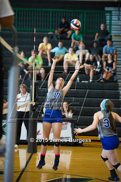 Thumbnail 3 in East Hamilton vs Cleveland photogallery.