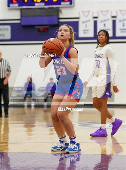 Thumbnail 3 in Roncalli @ Ben Davis photogallery.