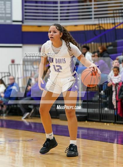 Thumbnail 1 in Roncalli @ Ben Davis photogallery.