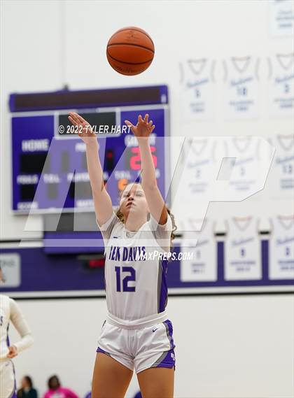 Thumbnail 2 in Roncalli @ Ben Davis photogallery.