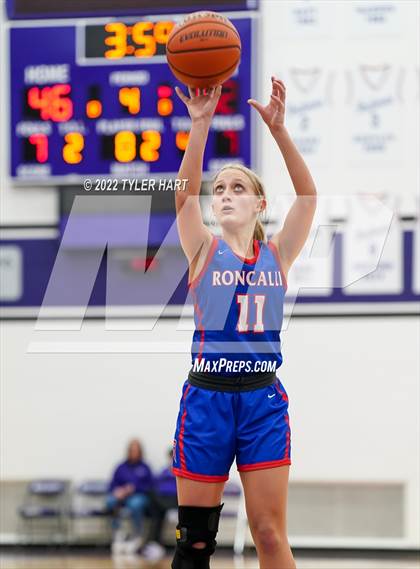 Thumbnail 3 in Roncalli @ Ben Davis photogallery.