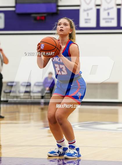 Thumbnail 2 in Roncalli @ Ben Davis photogallery.