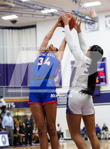 Thumbnail 3 in Roncalli @ Ben Davis photogallery.