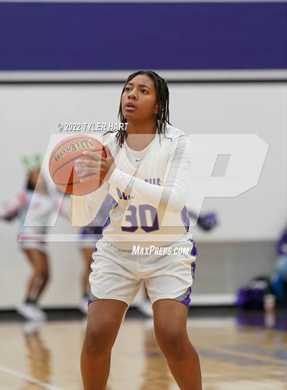 Thumbnail 1 in Roncalli @ Ben Davis photogallery.