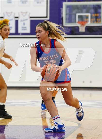 Thumbnail 3 in Roncalli @ Ben Davis photogallery.