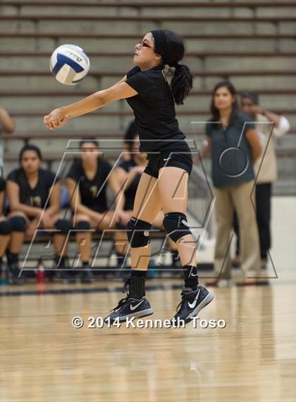 Thumbnail 3 in Edison @ Brackenridge photogallery.