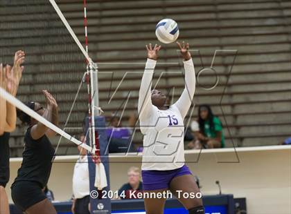 Thumbnail 2 in Edison @ Brackenridge photogallery.