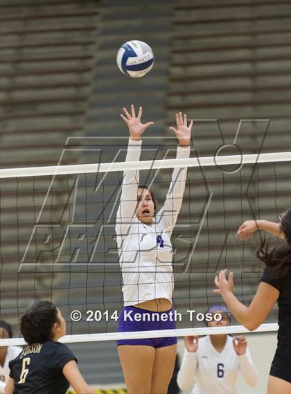 Thumbnail 3 in Edison @ Brackenridge photogallery.