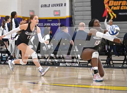 Thumbnail 1 in Mountain View vs. Mater Dei (Durango Fall Classic) photogallery.