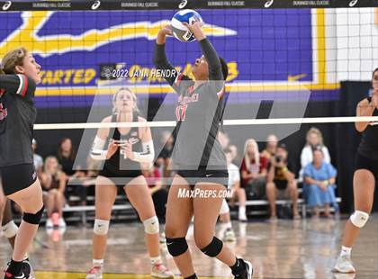 Thumbnail 3 in Mountain View vs. Mater Dei (Durango Fall Classic) photogallery.