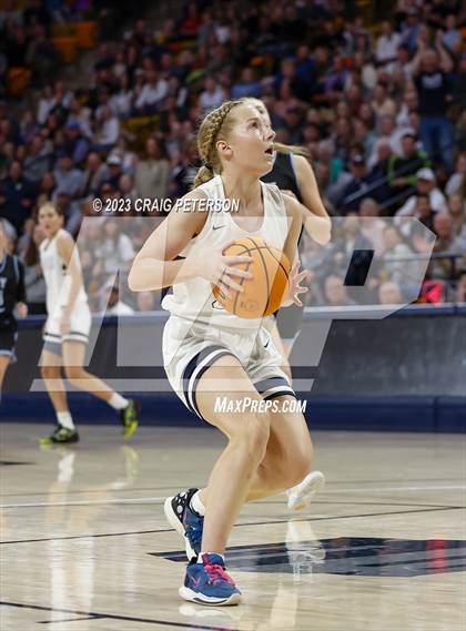 Thumbnail 1 in Sky View vs. Ridgeline (UHSAA 4A Final) photogallery.