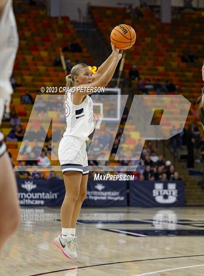 Thumbnail 2 in Sky View vs. Ridgeline (UHSAA 4A Final) photogallery.