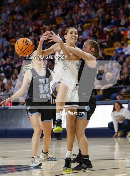 Thumbnail 3 in Sky View vs. Ridgeline (UHSAA 4A Final) photogallery.